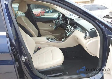 2019 Mercedes-Benz C 300 from USA, damaged, VIN 55SWF8DB6KU287544